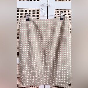 EUC Lilly Pulitzer Skirt Pink and Cream Women's Skirt. Size 12